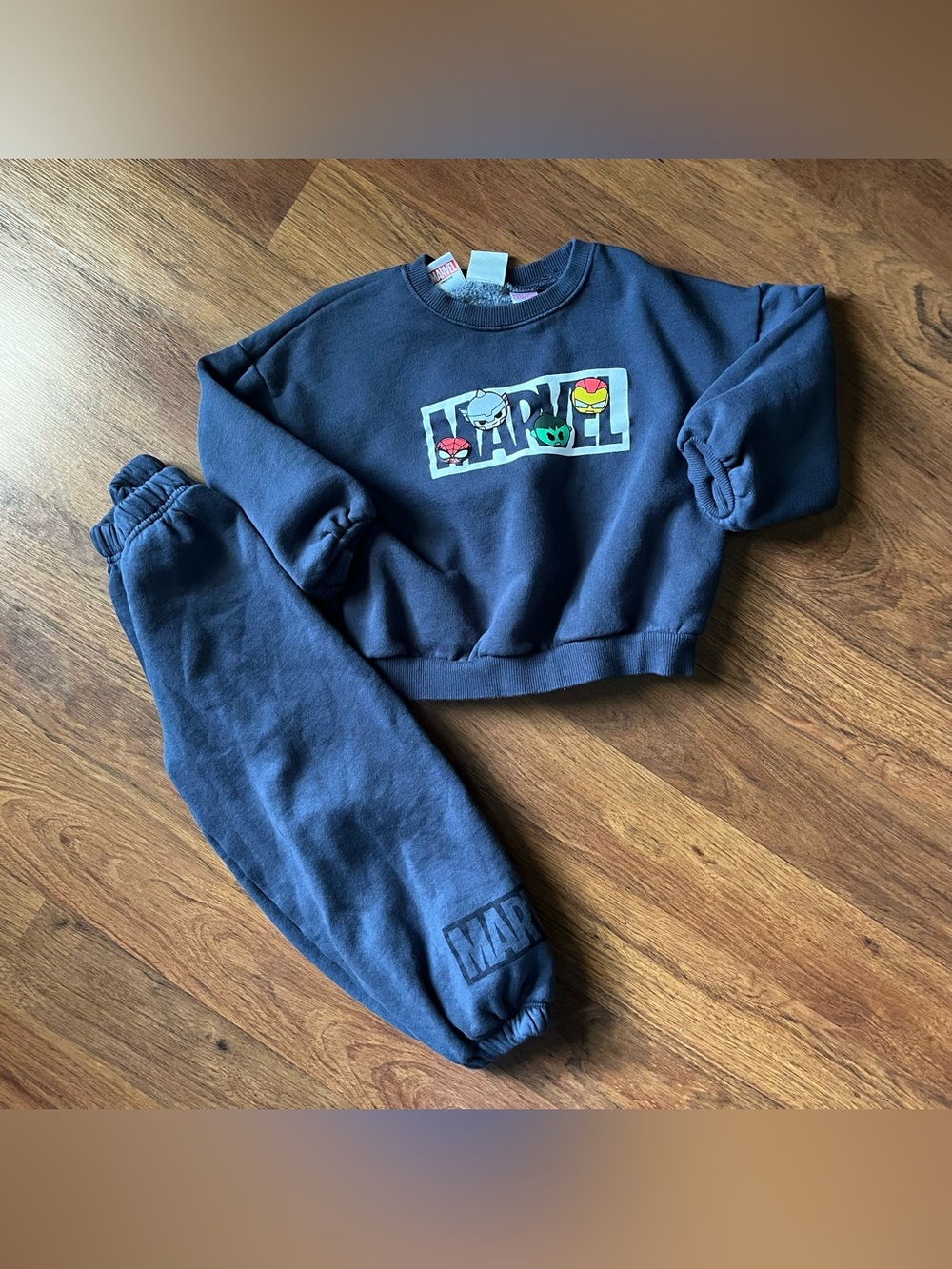 Marvel ZARA Sweatshirt & Sweatpants Set